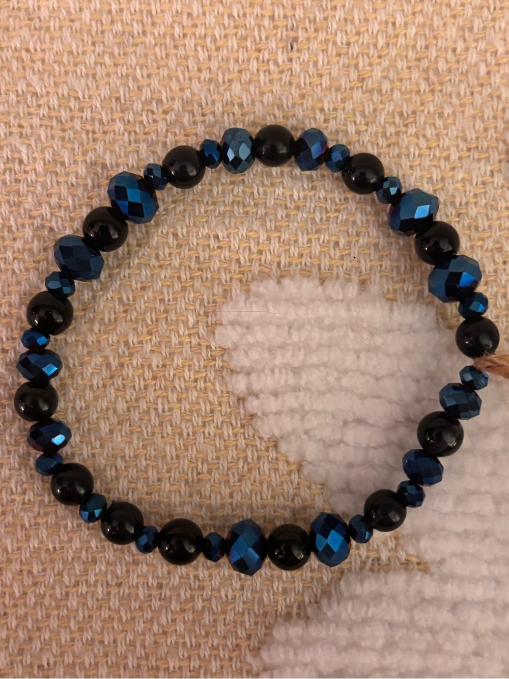Elegant Blue and Black Sparkly Beaded Stretch Bracelet